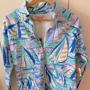 NWT Lilly Pulitzer popover sweatshirt large in Aboat Time